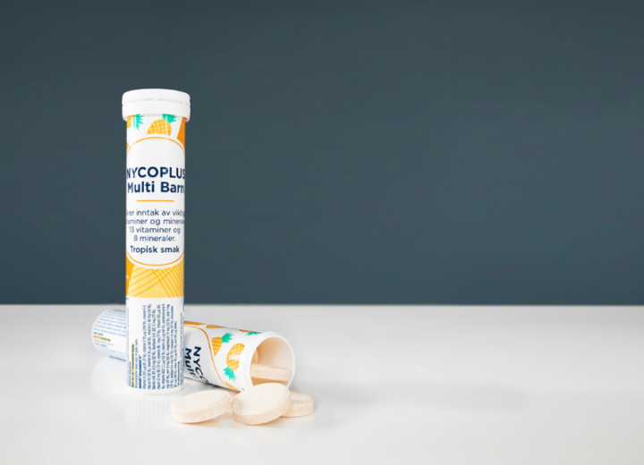 En barnevennlig brusetablett fra Nycoplus sikrer dagsinntaket av med vitaminer og mineraler.
